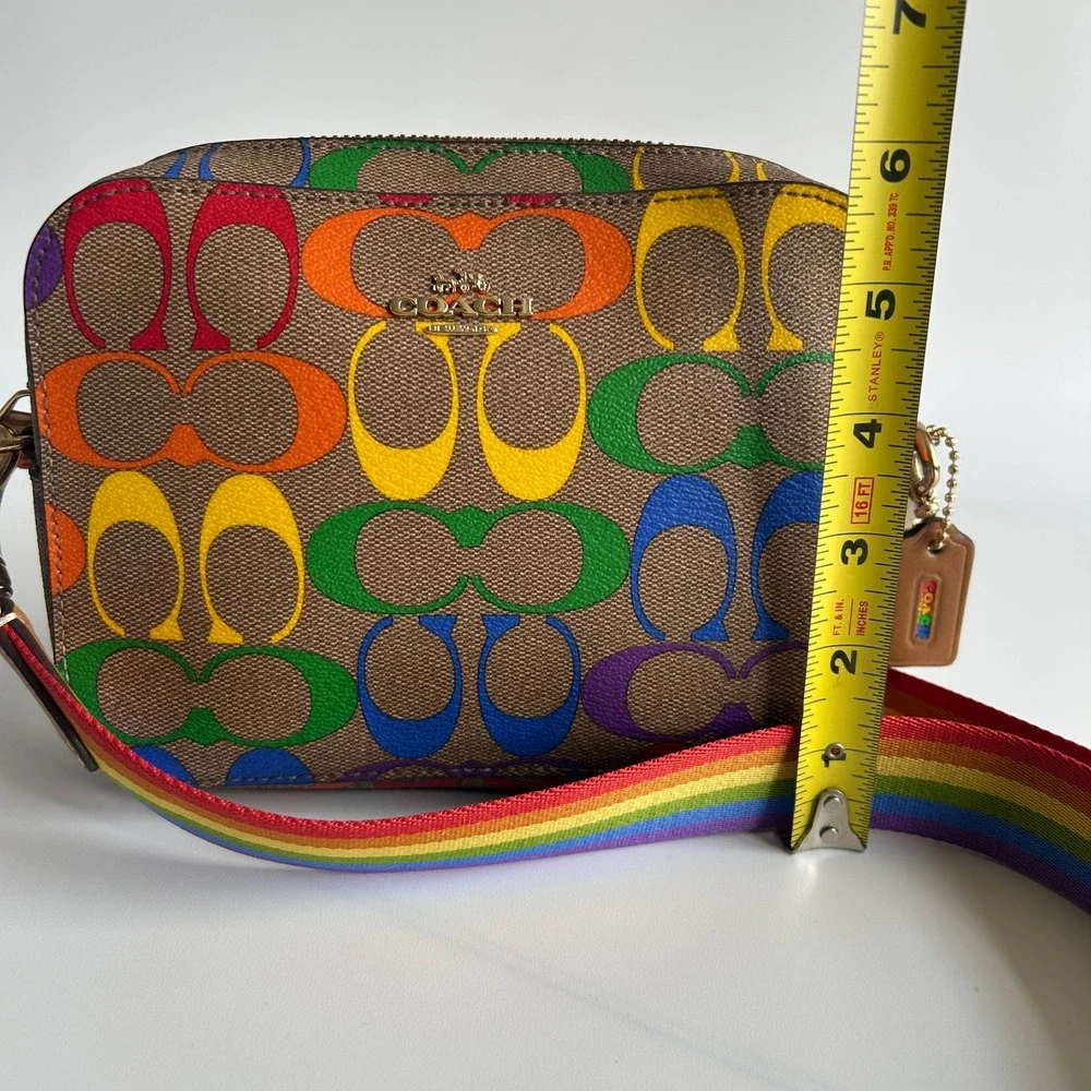 Coach Jamie Camera Bag Rainbow Signature Canvas Crossbody Excellent